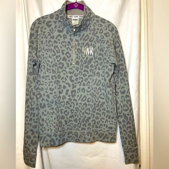 PINK Victoria's Secret Gray Leopard Print Quarter Zip Pullover Sweater Size S - Picture 1 of 10